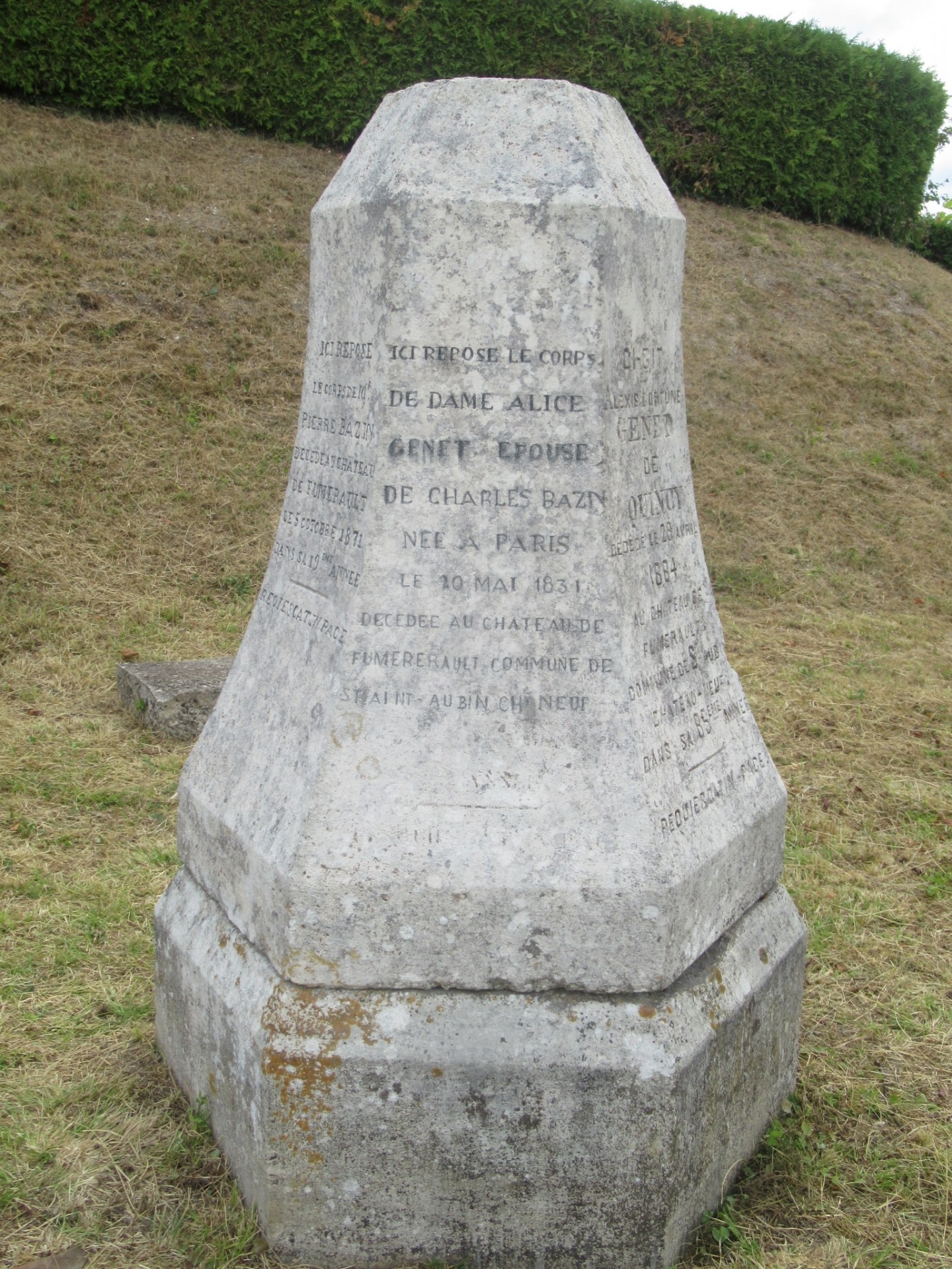 Caveau de la famille bazin fumerault