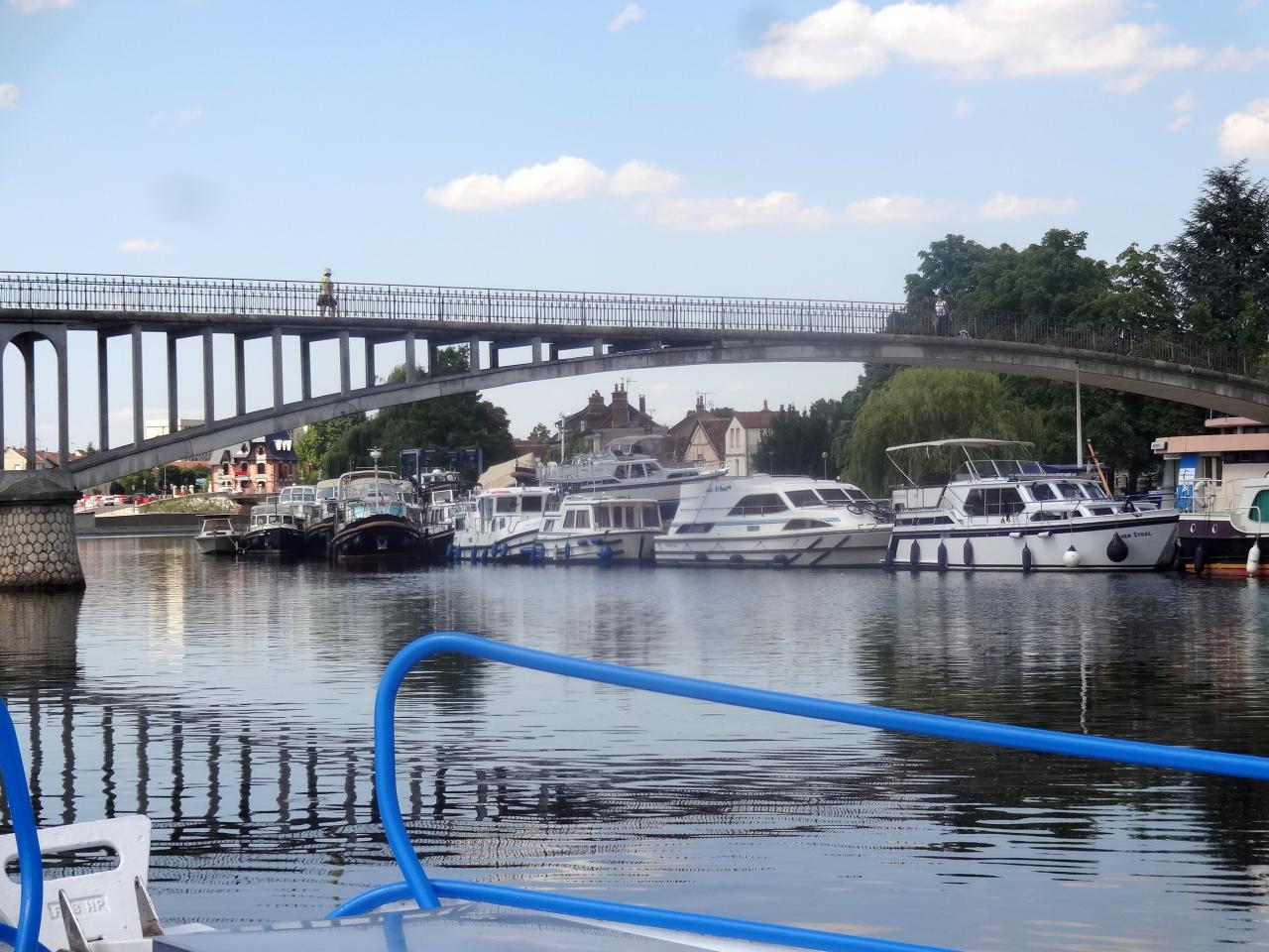 Les Pas Pressés sortie Bateau Auxerre (67)