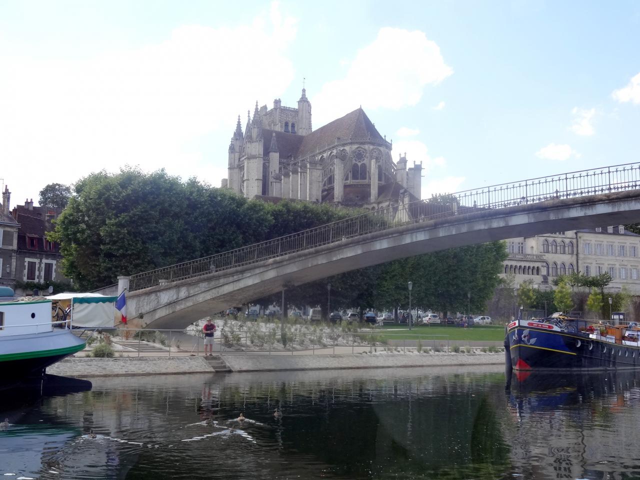 Les Pas Pressés sortie Bateau Auxerre (69)