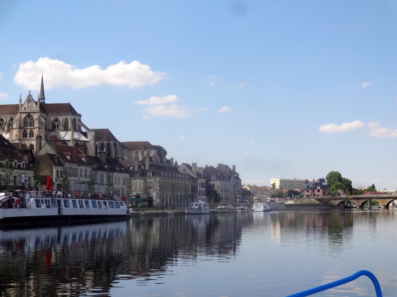 Les Pas Pressés sortie Bateau Auxerre (71)