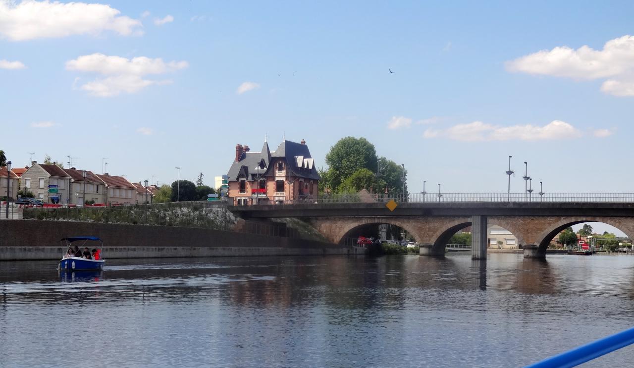 Les Pas Pressés sortie Bateau Auxerre (76)