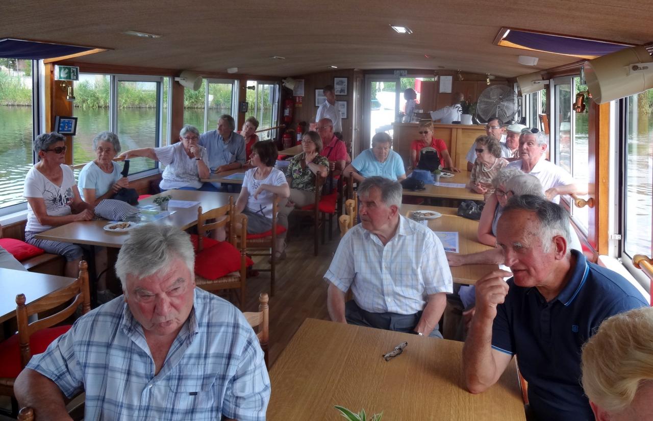 Les Pas Pressés sortie Bateau Auxerre (80)